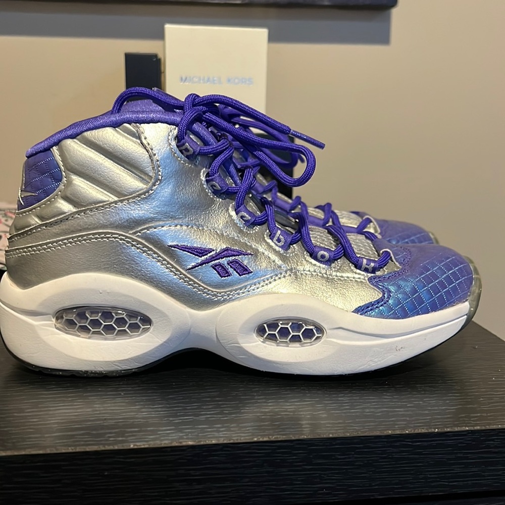 Reebok Questions - Picture 5 of 7